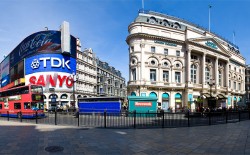 Piccadilly Circus